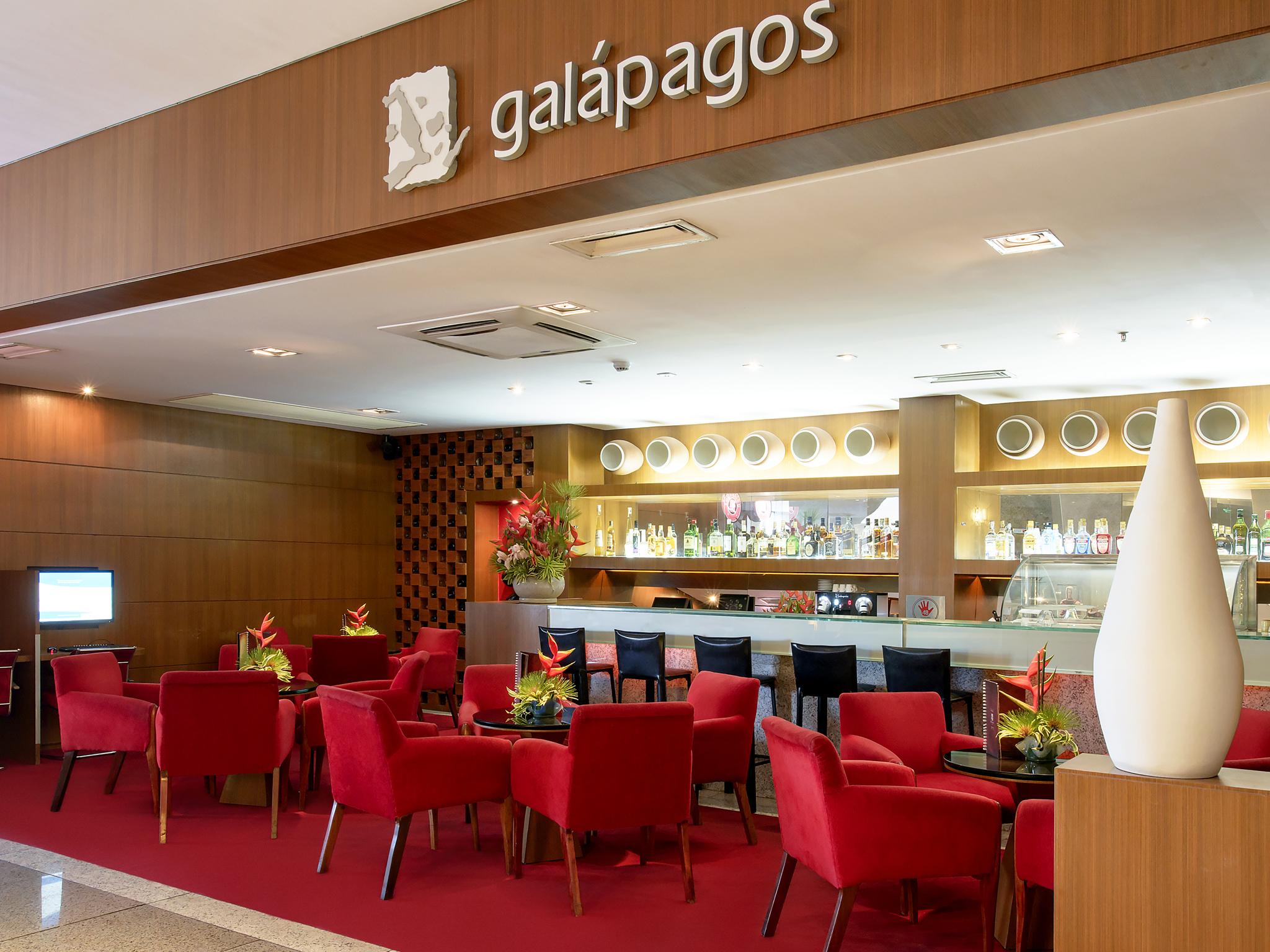 Seara Praia Hotel Fortaleza  Eksteriør billede Galapagos Lounge at Quito International Airport