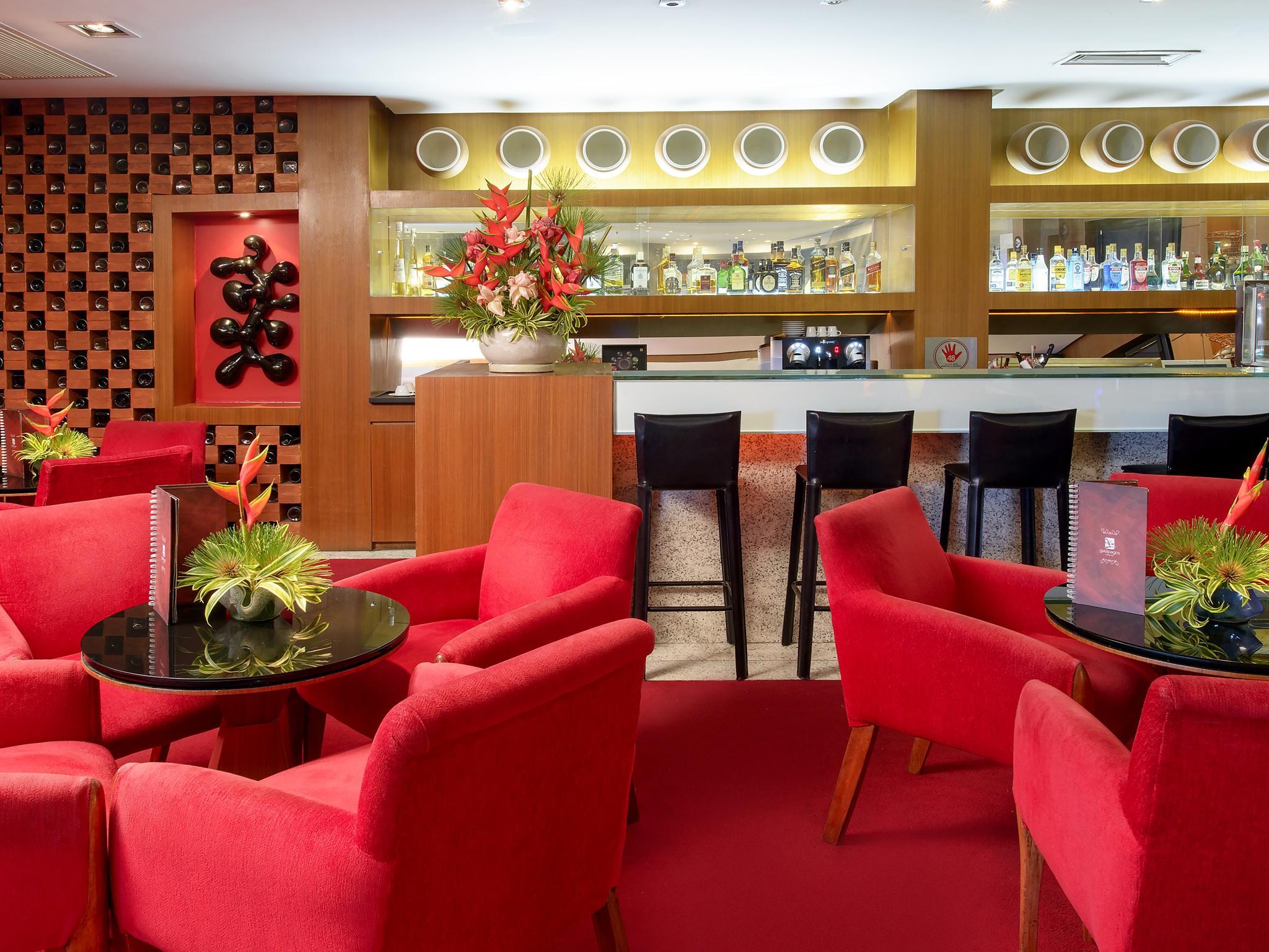 Seara Praia Hotel Fortaleza  Eksteriør billede The lounge at the airport