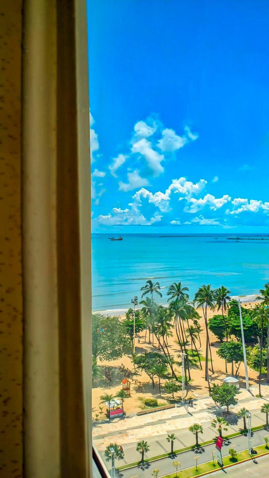 Seara Praia Hotel Fortaleza  Eksteriør billede View of the beach from the hotel