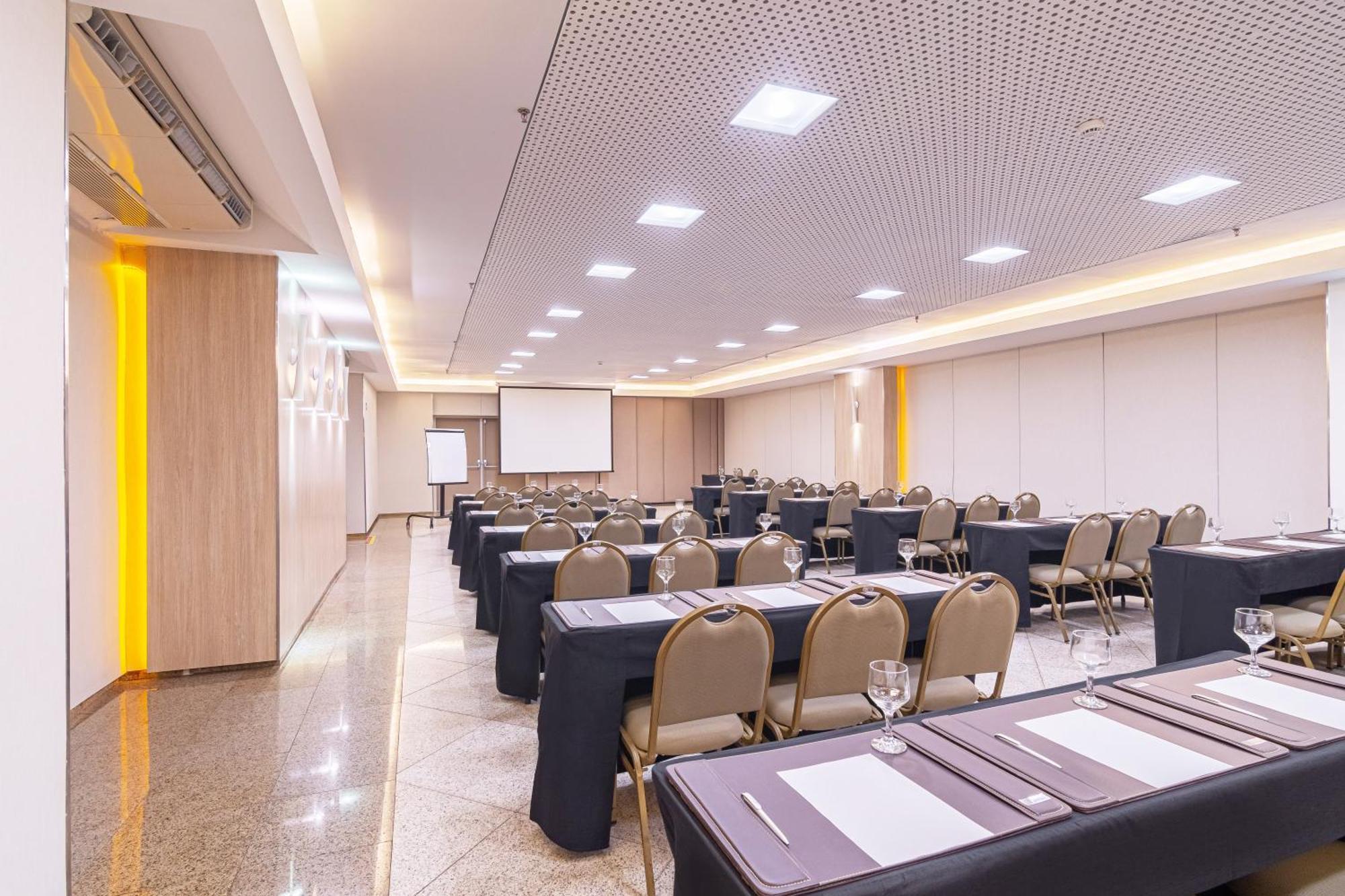 Seara Praia Hotel Fortaleza  Eksteriør billede Meeting room